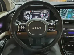 2022 Kia Carnival Gasoline 9-Seater Signature, белый — фото 5