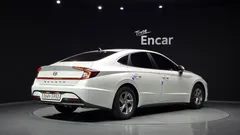 2022 Hyundai Sonata 2.0 LPG(rental car), белый — фото 2