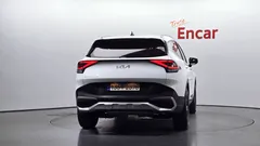 2022 Kia Sportage Gasoline 1.6 Turbo 2WD, белый — фото 4