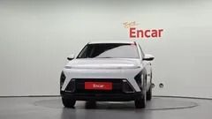 2023 Hyundai Kona Gasoline 1.6 Turbo 2WD, белый — фото 3