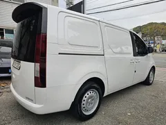 2022 Hyundai Staria Cargo 3-Seater, белый — фото 5