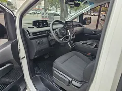 2022 Hyundai Staria Cargo 3-Seater, белый — фото 10