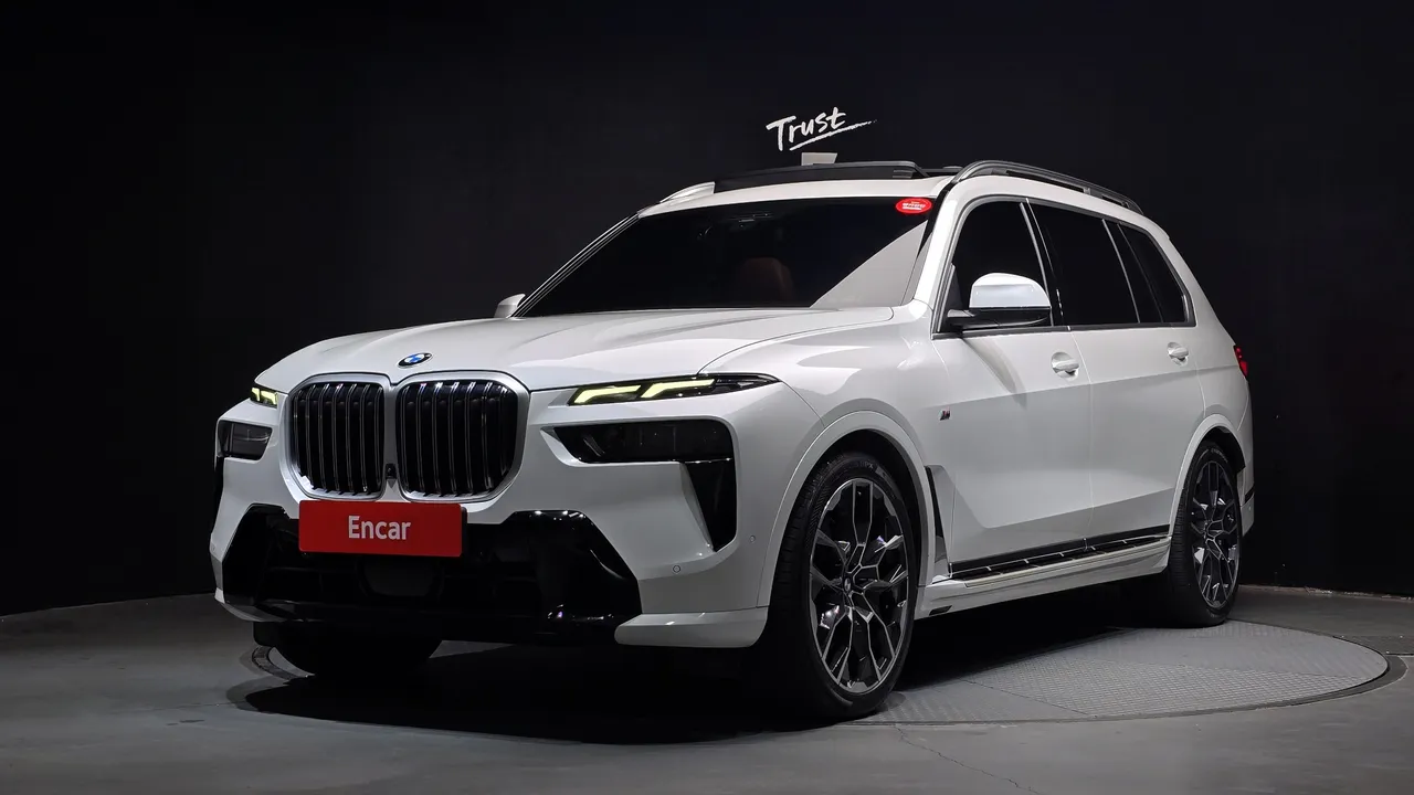 2023 BMW X7 xDrive 40d M Sport 6STR