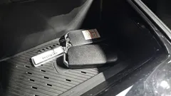 2022 Kia Niro Signature, белый — фото 12