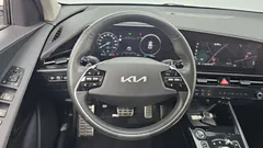 2022 Kia Niro Signature, белый — фото 14