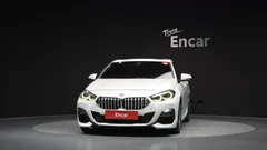 2022 BMW 2-Series 220i M Sports, белый — фото 3