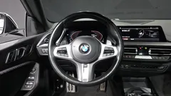2022 BMW 2-Series 220i M Sports, белый — фото 13
