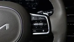 2023 Kia Carnival Diesel 9-Seater Signature, белый — фото 14
