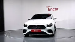 2022 Mercedes-Benz E-Class E350 4MATIC AMG Line, белый — фото 3