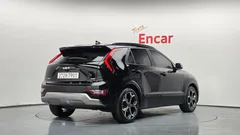 2023 Kia Niro Trendy, чёрный — фото 2