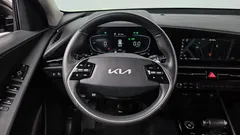 2023 Kia Niro Trendy, чёрный — фото 12