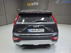2022 Kia Niro Prestige, серый — фото 4