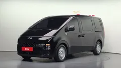 2022 Hyundai Staria Cargo 3-Seater, чёрный — фото 1