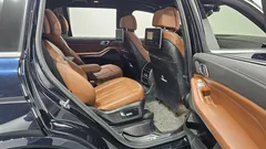 2022 BMW X7 xDrive 40i M Sport 6STR, чёрный — фото 11
