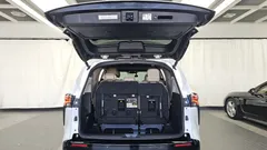 2022 Toyota Sienna 2.5 Hybrid AWD, белый — фото 20
