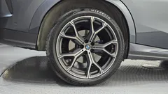 2022 BMW X6 xDrive40i M Sport, серый — фото 5