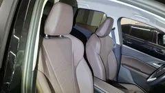 2024 BMW 2-Series 220i Advantage, чёрный — фото 12