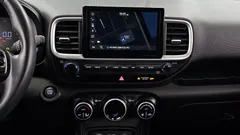 2023 Hyundai Venue 1,6 Premium, чёрный — фото 14