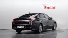 2022 Hyundai Sonata 2.0, серый — фото 2
