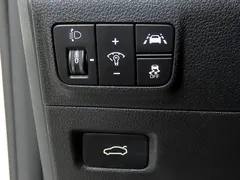 2023 Kia K5 2.0 LPI(Renter car), белый — фото 18