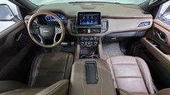 2023 Chevrolet Tahoe 6.2 Dark Knight 4WD, белый — фото 7