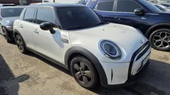 2023 Mini Cooper 5Door Standard, белый — фото 2