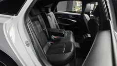 2022 Audi A6 40 TDI Quattro Premium, белый — фото 12