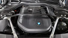 2023 BMW 7-Series 740i sDrive Design Pure Excellence, белый — фото 6