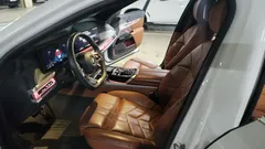 2023 BMW 7-Series 740i sDrive Design Pure Excellence, белый — фото 10