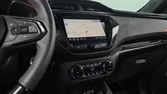 2022 Chevrolet Trailblazer 1.3 Turbo 4WD, белый — фото 12