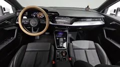 2023 Audi A3 40 TFSI Premium, белый — фото 7