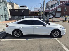 2023 Hyundai Sonata 2.0, белый — фото 5