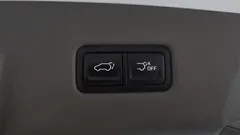 2022 Kia Carnival Gasoline 7-Seater Hi-Limousine, белый — фото 18