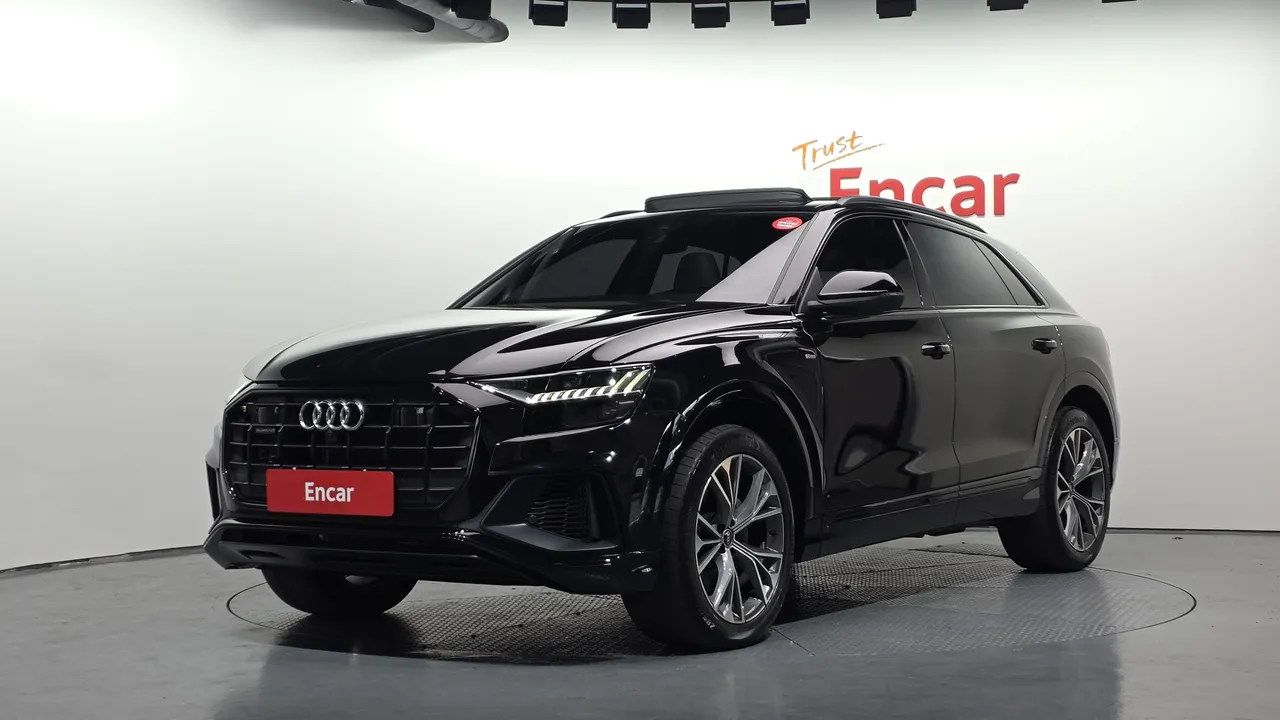 2022 Audi Q8 55 TFSI Quattro Premium