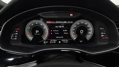 2022 Audi Q8 55 TFSI Quattro Premium, чёрный — фото 8