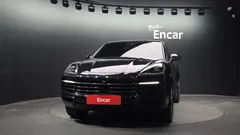 2022 Porsche Cayenne 3.0 Coupe, чёрный — фото 3