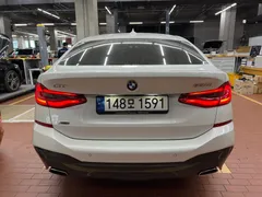 2022 BMW Gran Turismo 630i xDrive M Sport, белый — фото 4