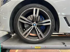2022 BMW Gran Turismo 630i xDrive M Sport, белый — фото 5