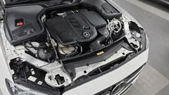 2022 Mercedes-Benz E-Class E220d 4MATIC AMG Line, белый — фото 6