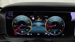 2022 Mercedes-Benz E-Class E220d 4MATIC AMG Line, белый — фото 8