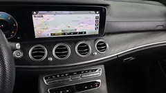2022 Mercedes-Benz E-Class E220d 4MATIC AMG Line, белый — фото 14