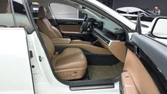 2023 Hyundai Grandeur 2,5 Gasoline 2WD, белый — фото 11