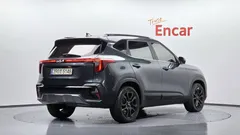 2023 Kia Seltos Gasoline 1.6 Turbo 2WD, серый — фото 2