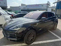 2022 Porsche Cayenne 3.0 E-Hybrid Coupe, чёрный — фото 2