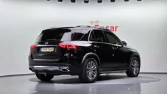2022 Mercedes-Benz GLE-Class GLE300d 4MATIC, чёрный — фото 2