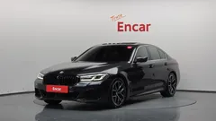 2022 BMW 5-Series 530i M Sport Package, серый — фото 1