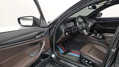 2022 BMW 5-Series 530i M Sport Package, серый — фото 10