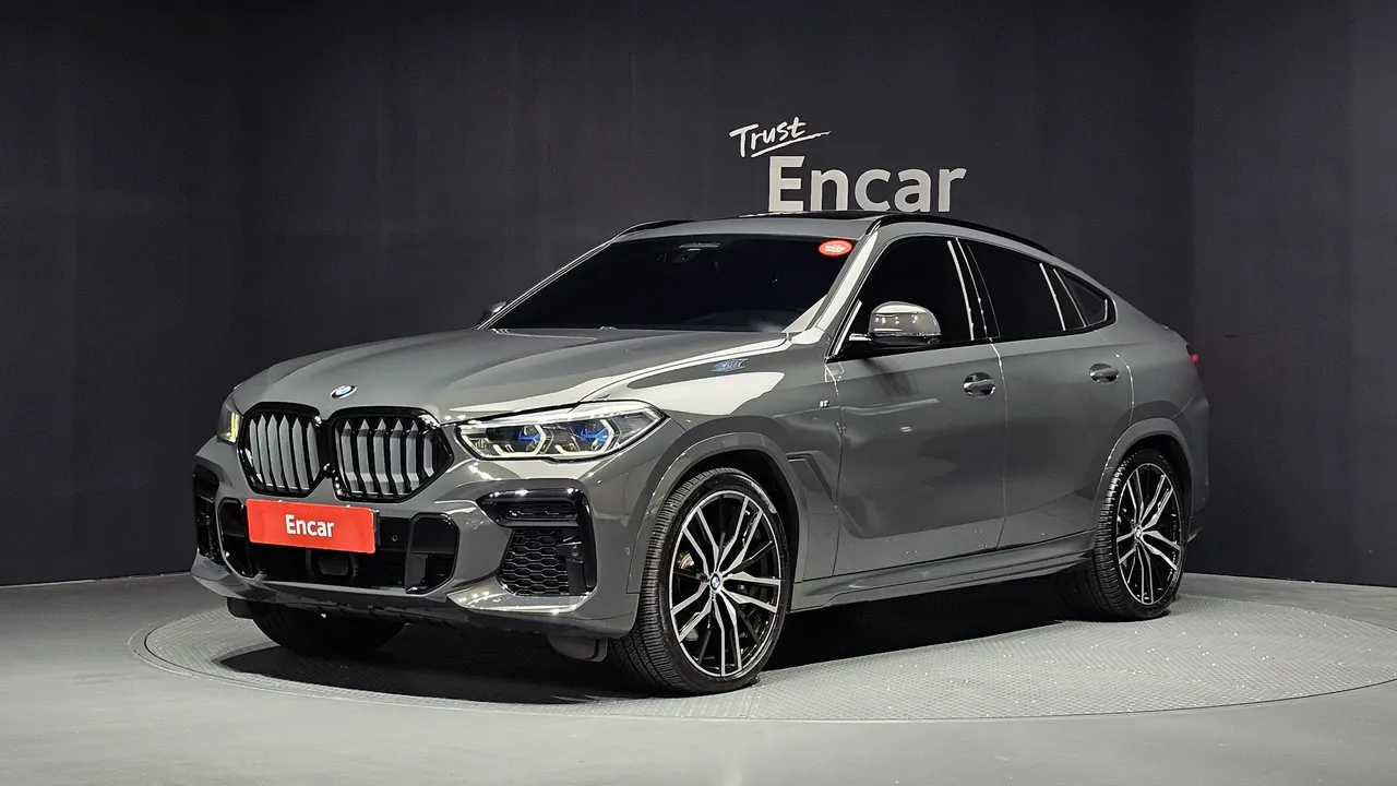2022 BMW X6 xDrive40d M Sport Online Exclusive