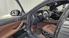 2022 BMW X6 xDrive40d M Sport Online Exclusive, серый — фото 10