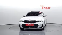 2023 BMW 3-Series 320i M Sport, белый — фото 3